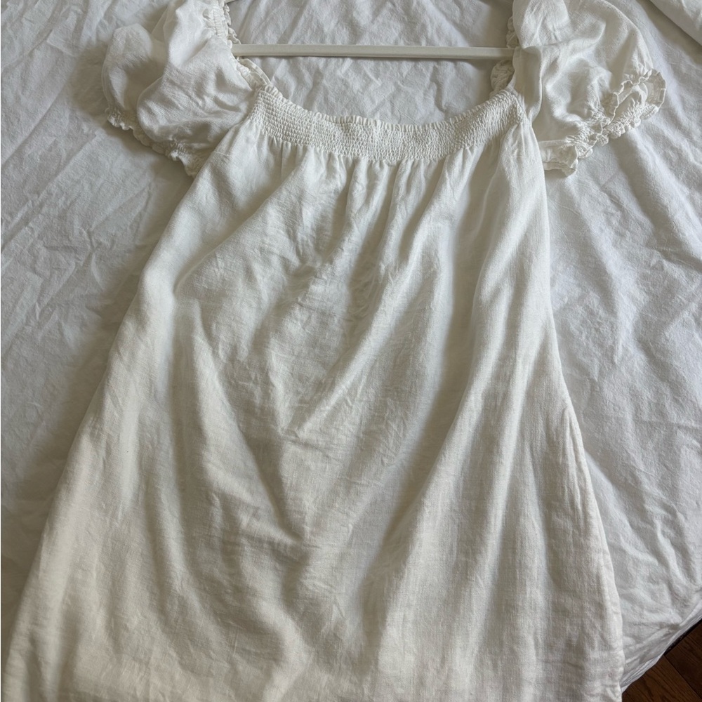 Abercrombie & Fitch White Blouse